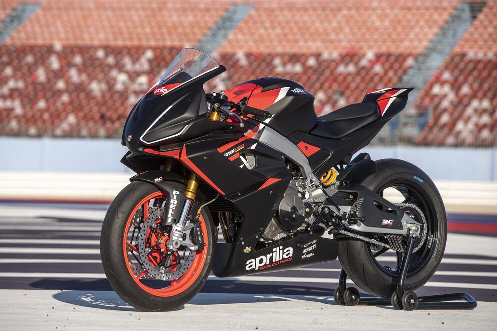APRILIA RS 660 Trofeo 宣布市售：中量雙缸賽道利器，即刻入主！ 癮車報