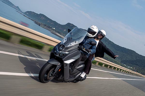 2024 SYM MAXSYM GT發表，首購價189,000元：外觀小針美容、座高降低、煞車升級！