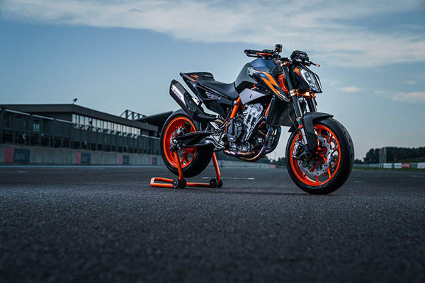 2021 890 duke r