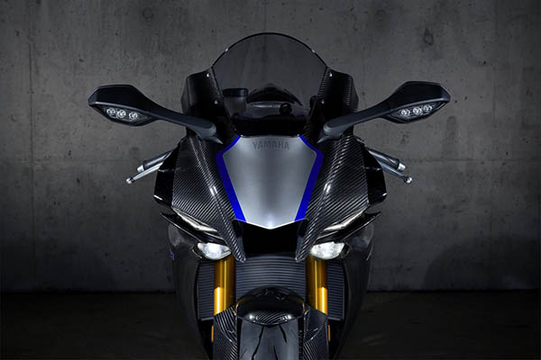 2020 YAMAHA YZFR1/R1M發表：外觀微整形，電控再升級