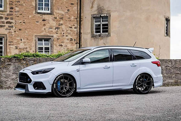 Фокус универсал тюнинг. Ford Focus Wagon RS 2017. Ford Focus 3 RS Wagon. Ford Focus 3 RS универсал. Ford Focus 3 St Wagon.