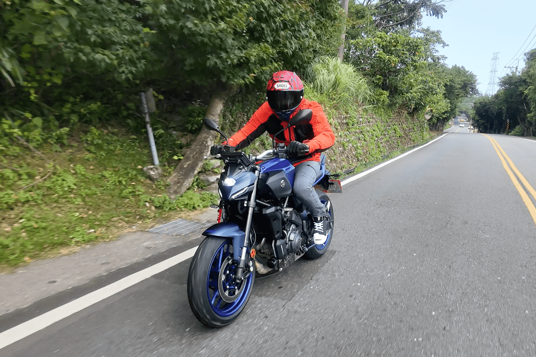 2025 YAMAHA MT-07 改款試駕：Y-AMT自動換檔系統上身、規格配備升級有感！